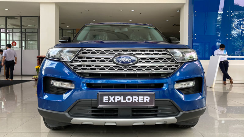 dau xe ford explorer limited 2022 mau xanh