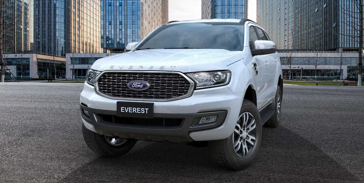 dau-xe-ford-everest-ambiente